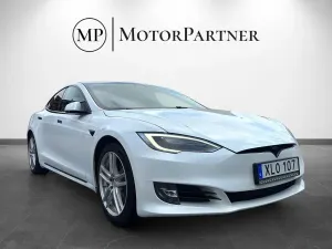 Tesla Model S 2020
