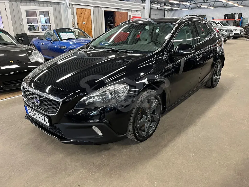 Volvo V40 2015