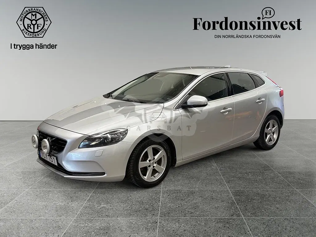 Volvo V40 2016