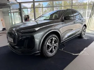 Audi Q6 e-tron 2026