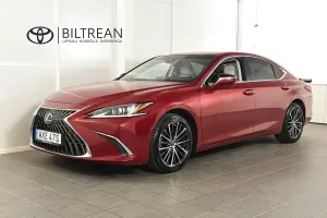 Lexus ES 2023