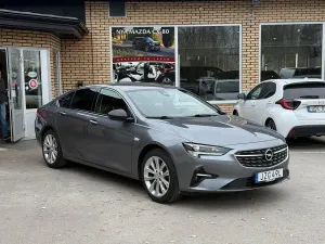 Opel Insignia 2021