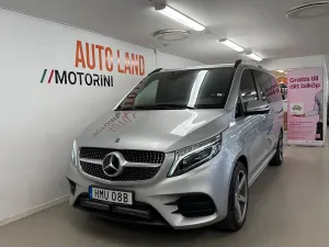 Mercedes-Benz V 2022