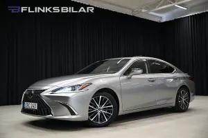 Lexus ES 2023