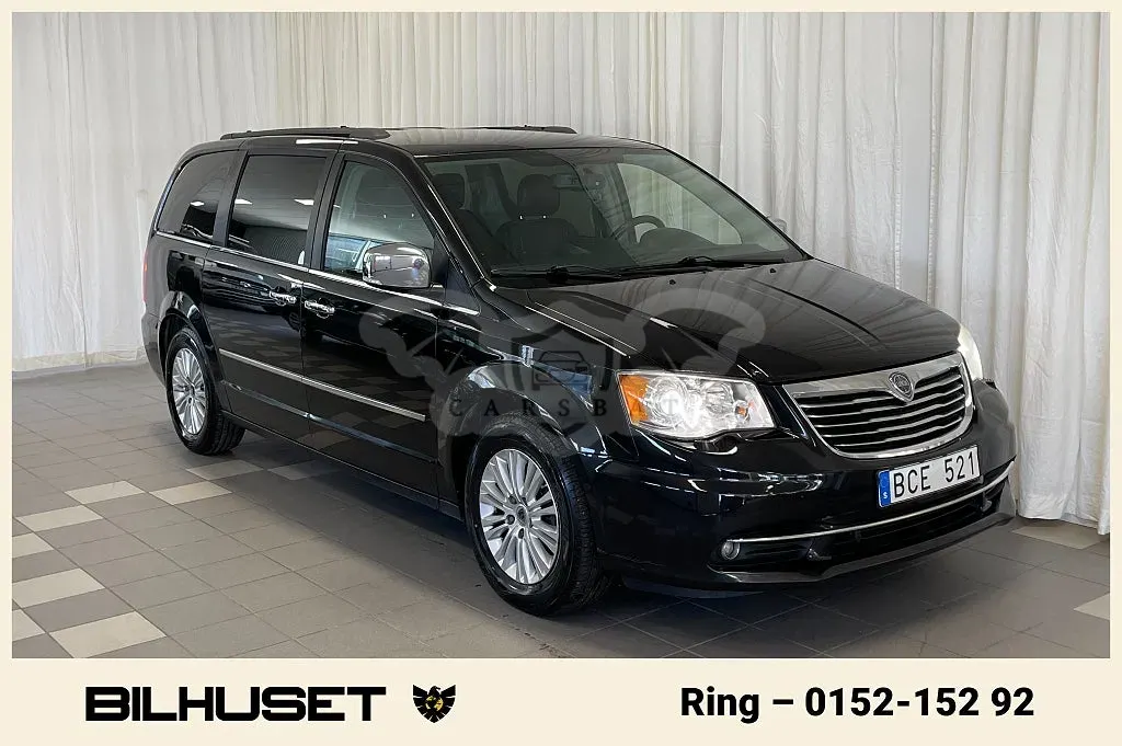 Lancia Voyager 2013