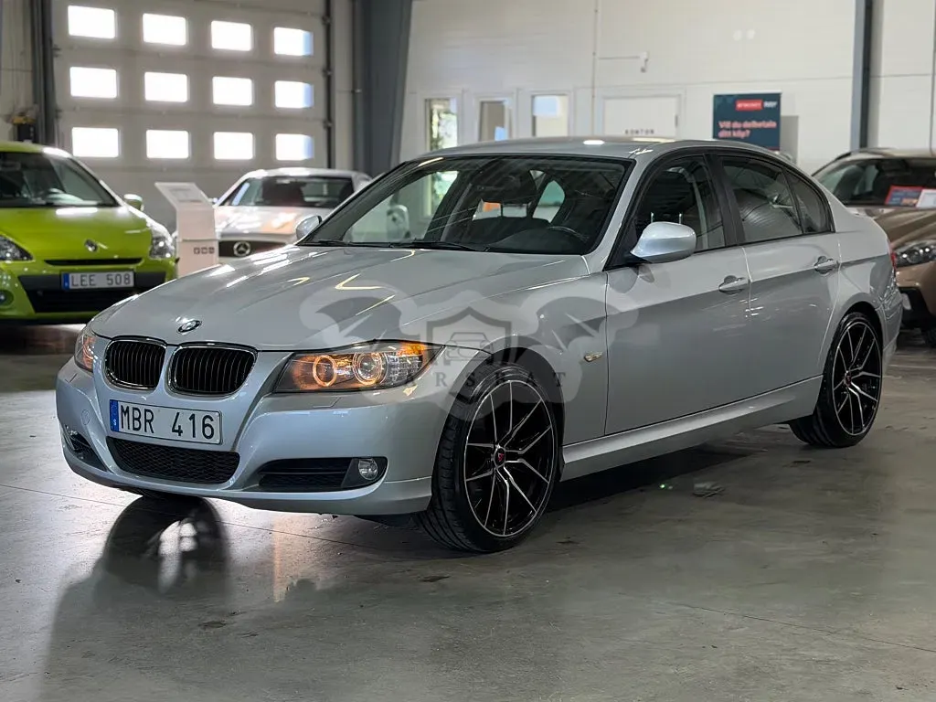 BMW 3 Series 320d 2012