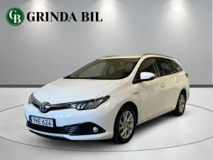 Toyota Auris 2016