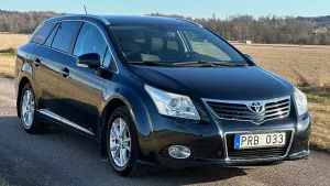 Toyota Avensis 2011