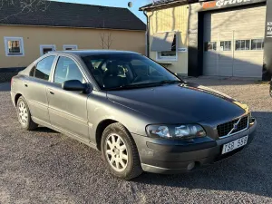 Volvo S60 2002