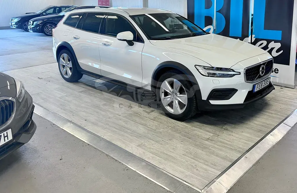 Volvo V60 2020