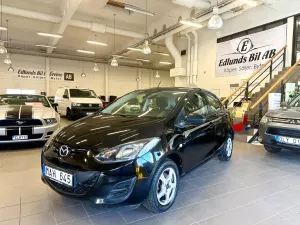Mazda 2 2011