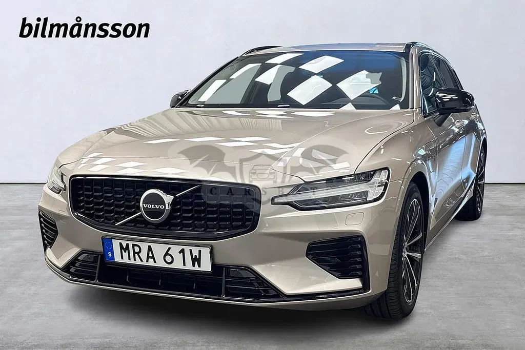Volvo V60 2025