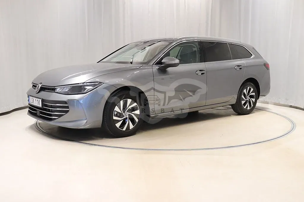 Volkswagen Passat 2025