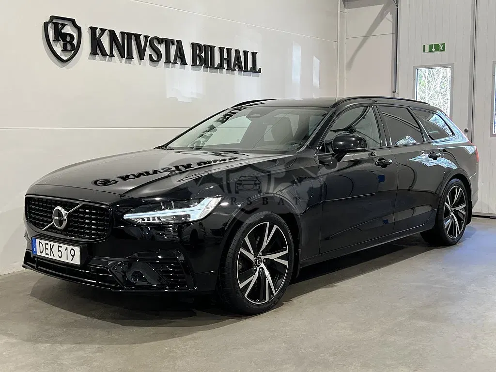 Volvo V90 2023