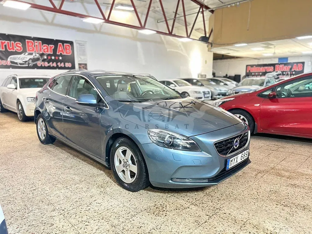 Volvo V40 2013