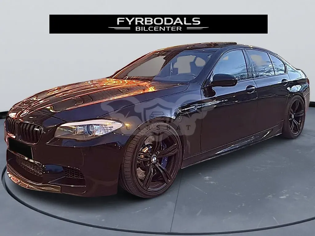 BMW M5 2012