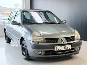 Renault Clio 2003