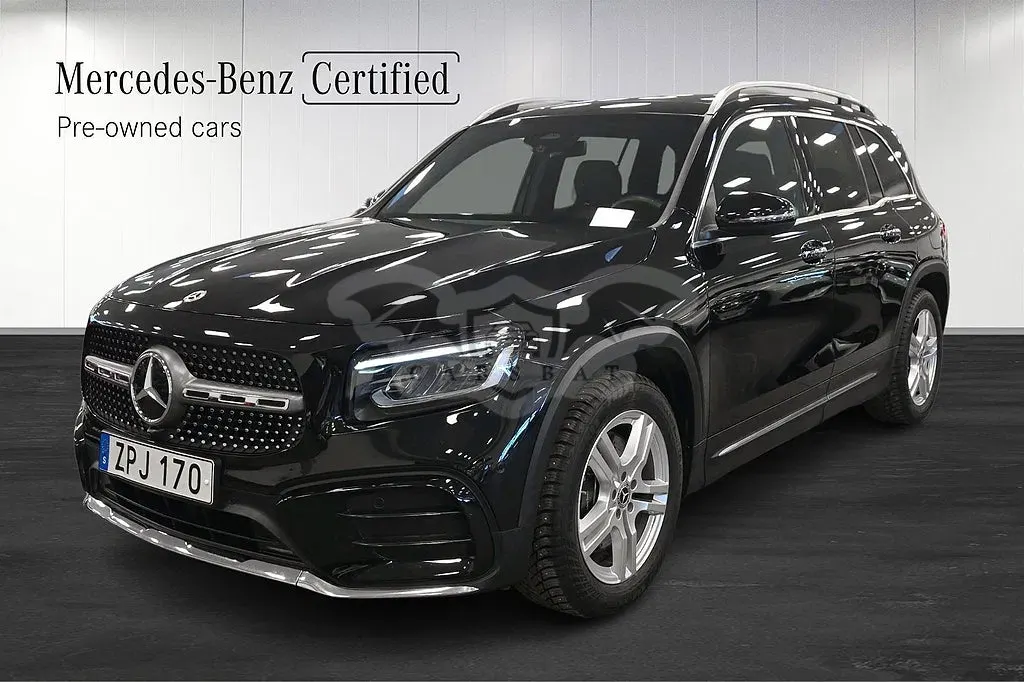 Mercedes-Benz GLB 2025