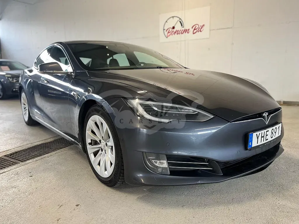 Tesla Model S 2017
