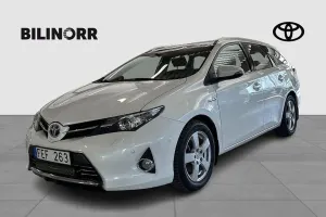 Toyota Auris 2013