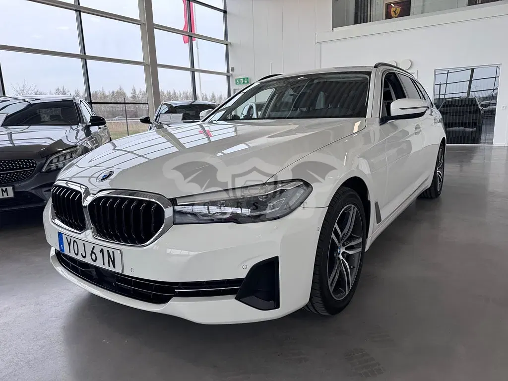 BMW 5 Series 2021