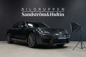 Porsche Panamera 2023