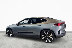 Polestar 4 2025