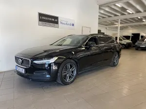 Volvo V90 2022