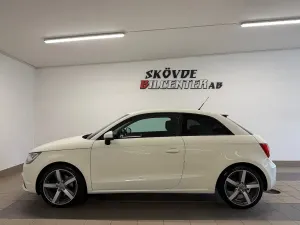 Audi A1 2011