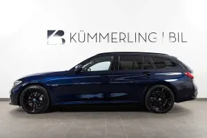 BMW 3 Series 330e 2022