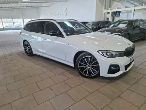 BMW 3 Series 330e 2021