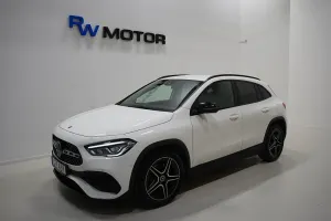 Mercedes-Benz GLA 2021