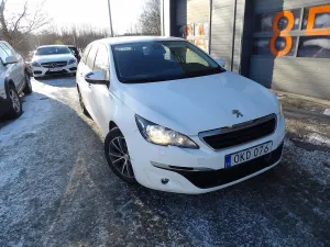 Peugeot 308 2016