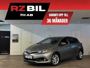 Toyota Auris 2015