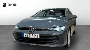 Volkswagen Golf 2025