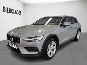 Volvo V60 2024