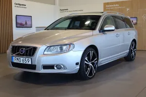Volvo V70 2012
