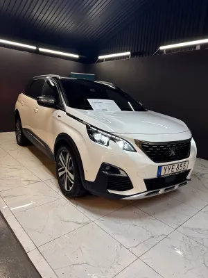 Peugeot 5008 2017