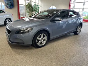 Volvo V40 2017