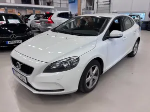 Volvo V40 2018