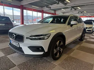 Volvo V60 2021
