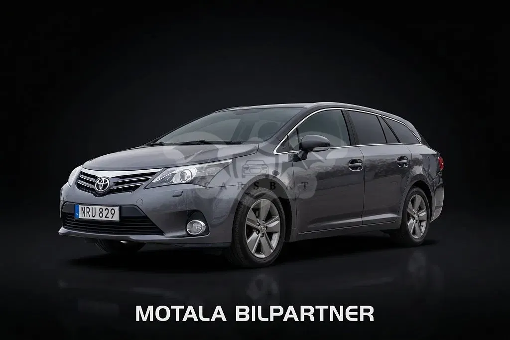 Toyota Avensis 2015