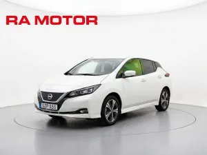 Nissan Leaf 2021