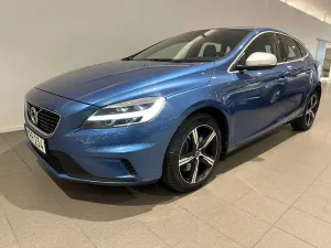 Volvo V40 2018