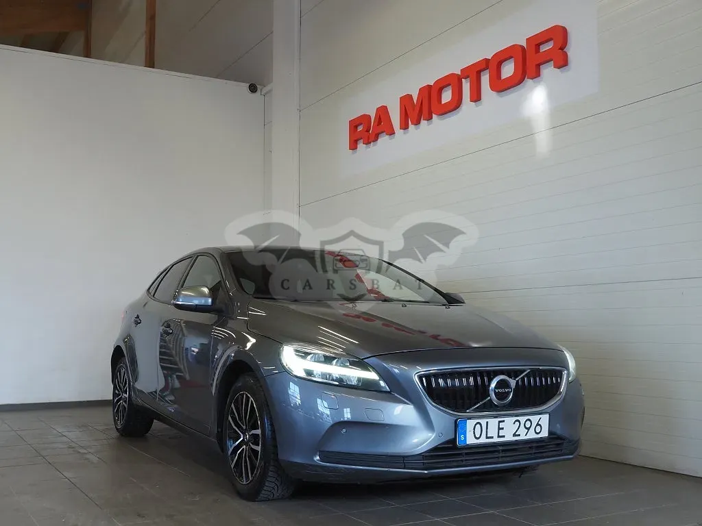 Volvo V40 2017