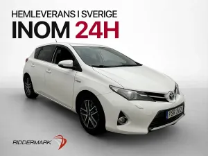 Toyota Auris 2015