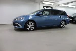 Toyota Auris 2015