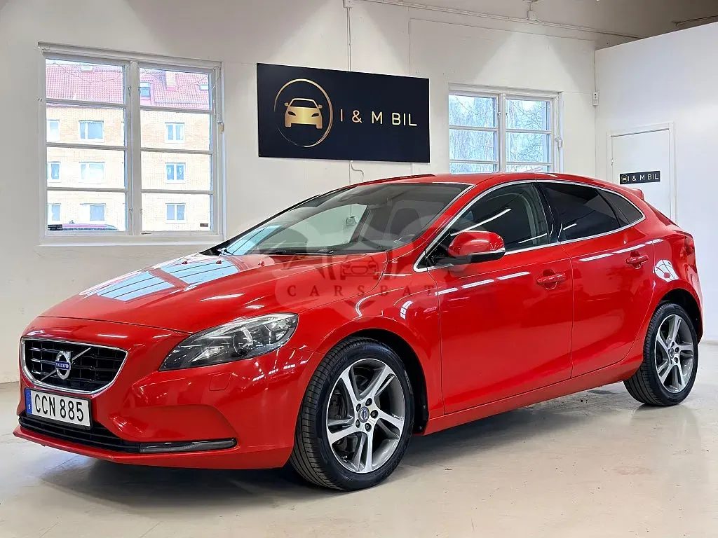 Volvo V40 2015