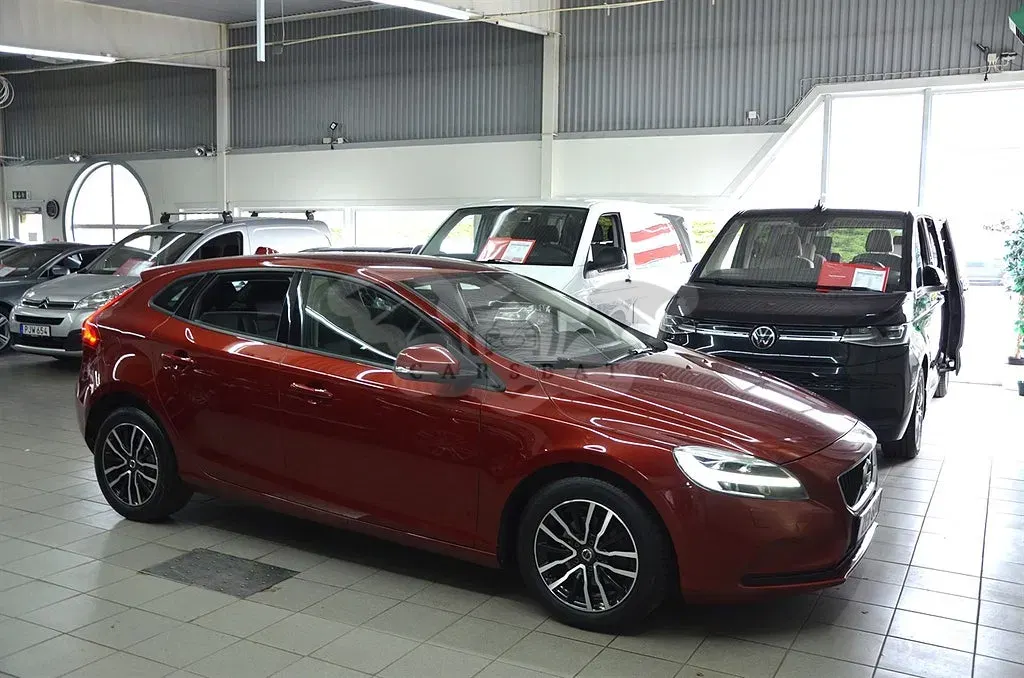 Volvo V40 2018