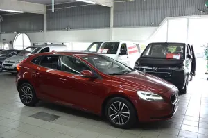 Volvo V40 2018